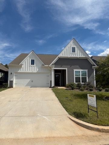 Statesville apartment for rent - Charming Single-Level Home with Fenced Back Yard | Built 2024