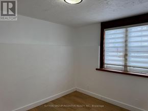 Toronto (Willowdale West) apartment for rent - LOWER 2 - 233 ELLERSLIE AVENUE Lower 2