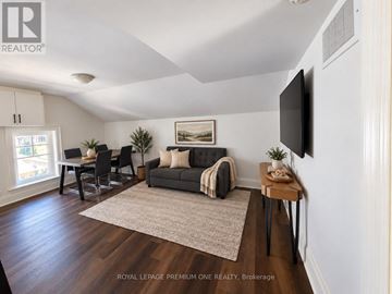 Vaughan (Kleinburg) apartment for rent - UPPER - 10496 ISLINGTON AVENUE Upper
