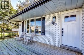 Palmerston apartment for rent - A house number 480 is visible on the front door.