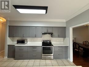 Brampton (Sandringham-Wellington) house for rent - 8 YORKWOOD TRAIL