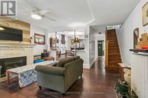Toronto (East End-Danforth) apartment for rent - MAIN & 2ND - 585 WOODBINE AVENUE Main & 2nd