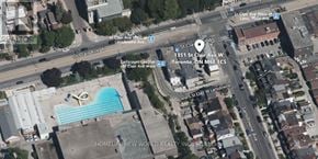 Toronto (Corso Italia-Davenport) apartment for rent - A map shows a swimming pool and a street with the name St Clair Ave W.