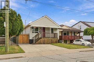 Hamilton (Mcquesten) apartment for rent - LOWER - 422 BRUNSWICK STREET Lower