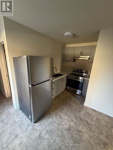 Toronto (Oakwood Village) apartment for rent - BSMT - 692 NORTHCLIFFE BOULEVARD BSMT