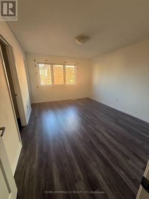 Brampton (Northwest Brampton) townhouse for rent - 69 BENHURST CRESCENT