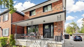 Toronto (Danforth Village-East York) apartment for rent - MAIN FLOOR APT. - 477 COSBURN AVENUE