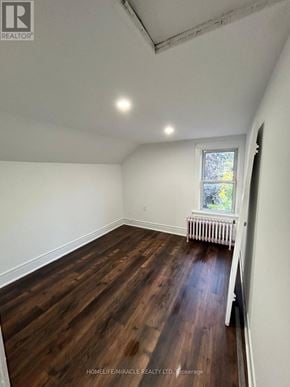 Brampton (Downtown Brampton) apartment for rent - A room with wooden floors and a window with a white frame.