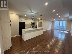 Toronto (Long Branch) townhouse for rent - 102 - 3400 LAKE SHORE BOULEVARD W 102