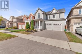 Georgina (Keswick South) apartment for rent - A large, well-maintained house with a driveway in front is for sale.