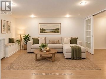 Toronto (The Beaches) duplex for rent - BSMT - 114 BELLEFAIR AVENUE BSMT