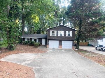 Stone Mountain house for rent - 5382 Rockbridge Road