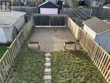 Toronto (South Riverdale) duplex for rent - BASEMENT - 18 PAPE AVENUE basement