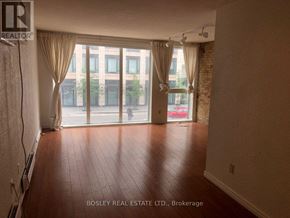 Toronto (Annex) apartment for rent - A room with a view of the street through the windows.