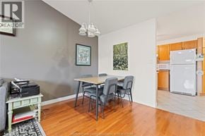 Windsor townhouse for rent - A dining room with a table and chairs.