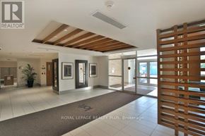 Toronto (Mimico) condo for rent - A brokerage office for Royal LePage Realty.