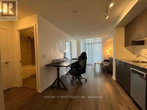 Toronto (Henry Farm) condo for rent - A realtor photo of a kitchen and dining area.