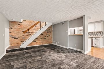 Columbus house for rent - 2509 Burgundy Lane