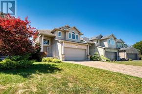 London North (North I) apartment for rent - A large house with a driveway in front of it.