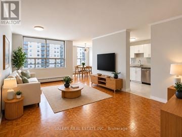 Toronto (Crescent Town) condo for rent - 803 - 75 EASTDALE AVENUE 803
