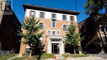 Toronto (Forest Hill South) house for rent - 2 - 316 LONSDALE ROAD 2