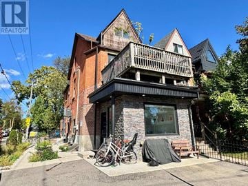 Toronto (South Parkdale) apartment for rent - MAIN - 62 SPRINGHURST AVENUE Main