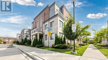 Toronto (New Toronto) townhouse for rent - 115 - 30 WILLIAM JACKSON WAY 115