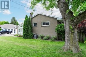 Niagara Falls (Chippawa) apartment for rent - A house with a tree in front of it.
