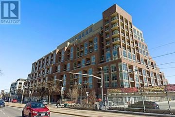 Toronto (Weston-Pellam Park) condo for rent - 426 - 1787 ST CLAIR AVENUE W 426