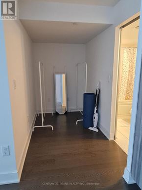 Toronto (Bay Street Corridor) condo for rent - 2419 - 955 BAY STREET 2419