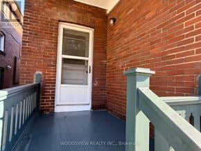 Toronto (Junction Area) apartment for rent - MAIN FLOOR - 152 MEDLAND STREET Main Floor