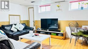 Toronto (Bayview Woods-Steeles) apartment for rent - LOWER - 112 MINTWOOD DRIVE LOWER