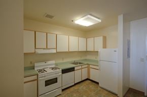 Newark apartment for rent - Kitchen area