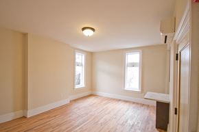 Newark apartment for rent - Living room space