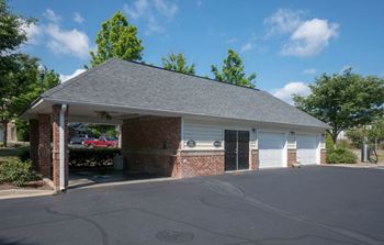Auto detailing bay