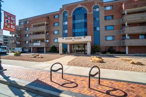 Eau Claire apartment for rent - River Plaza Building