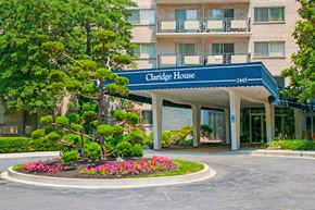 Silver Spring apartment for rent - the building in which the hotel is located