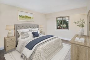 Crofton apartment for rent - a bedroom with a bed and a window