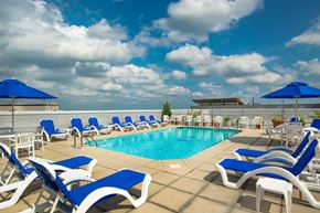 Silver Spring apartment for rent - the swimming pool at the resort at longboat key club