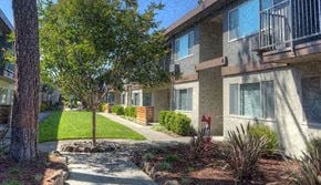 Mountain View apartment for rent - a sidewalk in front of an apartment building