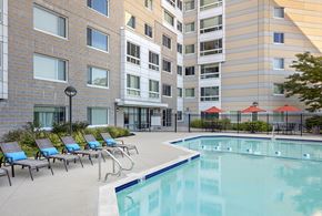 Boston apartment for rent - our apartments offer a swimming pool and outdoor furniture