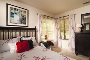 Cockeysville apartment for rent - Bedroom with window at Wintergreen Apartments, Cockeysville, Maryland