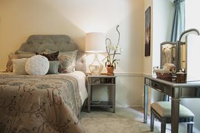 Columbia apartment for rent - Bedroom corner at The Bluffs at Fairway Hills, Columbia, MD