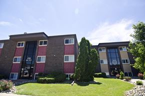 East Lansing apartment for rent - East Lansing Apartments near Michigan State University | Collingwood Apartments
