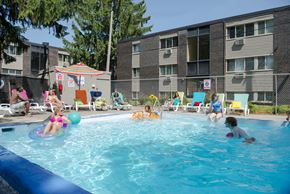 East Lansing apartment for rent - North Pointe Apartments in East Lansing Michigan
