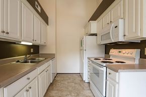 East Lansing triplex for rent - Spacious Kitchen in East Lansing Apartments near Michigan State University | Spartan Duplexes