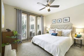 Austin apartment for rent - Pressler A3 Model - Bedroom with King Bed and Side Tables