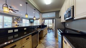 Greenville apartment for rent - Community Kitchen at The Heritage at Arlington Apartment Homes, Greenville, NC