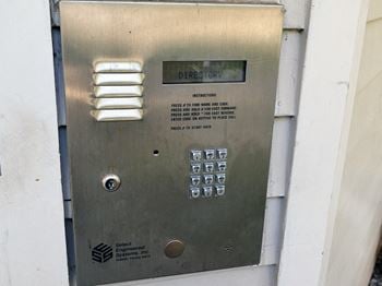 Entry intercom system