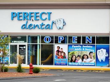 Convenient proximity to everyday conveniences
